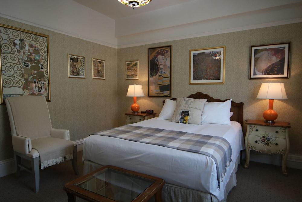 Hotel Cornell De France 3*